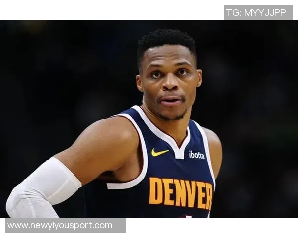 威少盛赞小萨准绝杀表现表达作为老将的骄傲与新秀的期待 威少盛赞小萨准绝杀表现表达作为老将的骄傲与新秀的期待