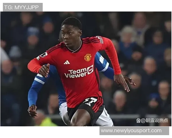 切尔西拜仁争夺梅努12队关注球员更倾向加盟那不勒斯