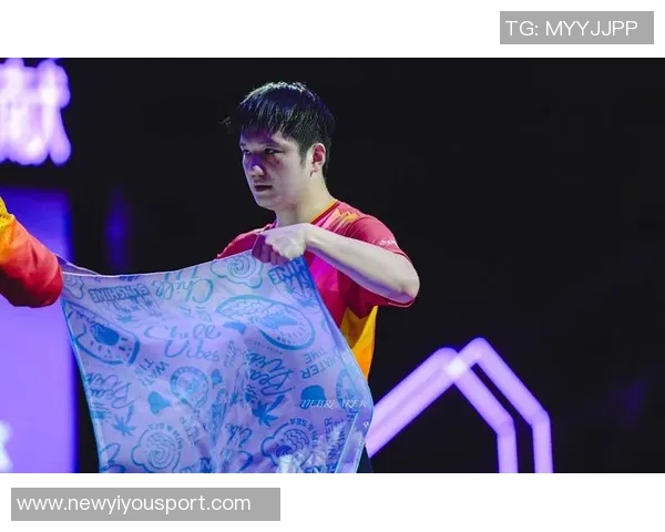 樊振东晒齐达内签名球衣照片期待未来与齐祖共踢足球的美好时刻 樊振东晒齐达内签名球衣照片期待未来与齐祖共踢足球的美好时刻