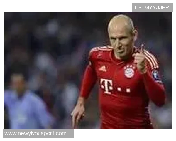 拜仁16岁中卫基亚拉父亲与曼城蓝军洽谈潜在转会事宜