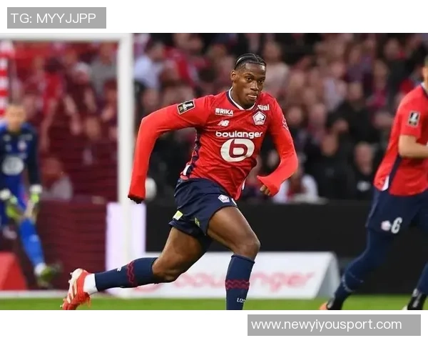 意媒称米兰关注齐尔克泽曼联需等非洲杯后才能放人